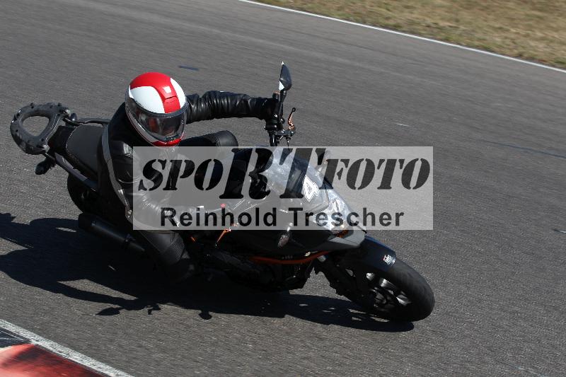 Archiv-2022/50 09.08.2022 MSS und TÖFF Track Day ADR/Gruppe rot/4